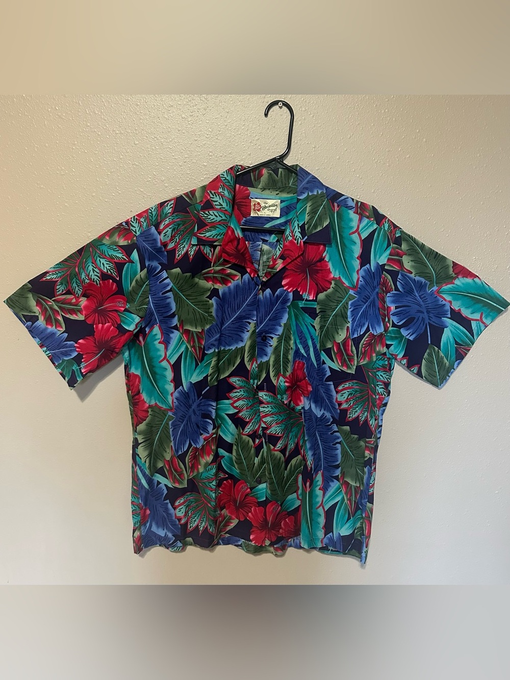 Vintage Hilo Hattie Shirt Womens XL Pink Blue Hawaiian Floral Leaf Button Up